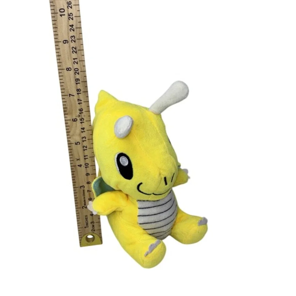 Pokemon Center 2009 Dragonite Plush Sitting Stuffed Animal Toy Yellow 7‎ Inch